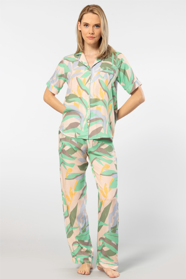 Türen Kadin Desenli Kisa Kol Dokuma Pijama Takimi