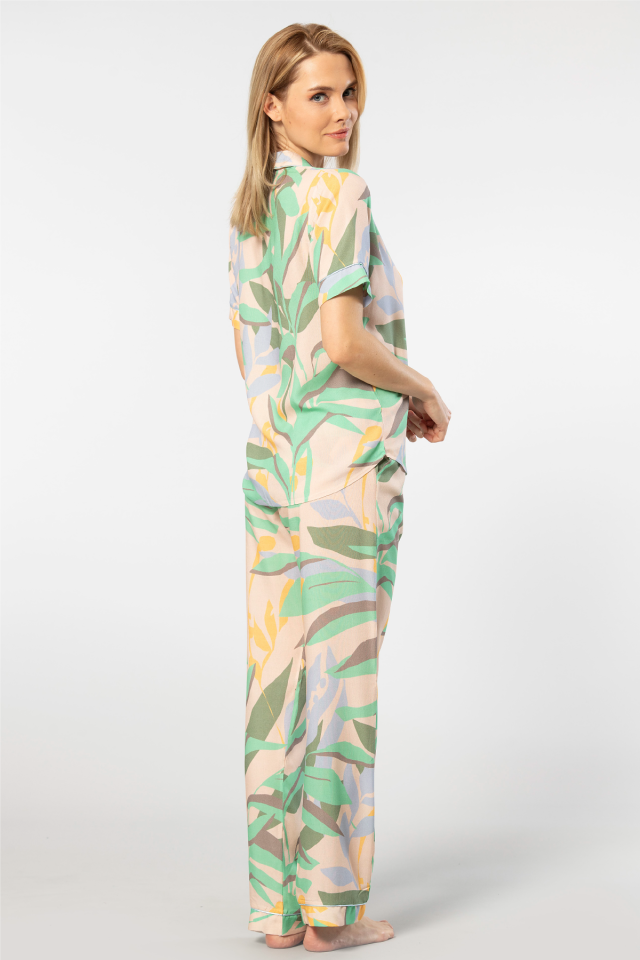 Türen Kadin Desenli Kisa Kol Dokuma Pijama Takimi