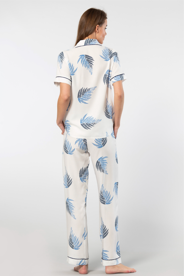 Türen Kadin Desenli Kisa Kol Dokuma Pijama Takimi