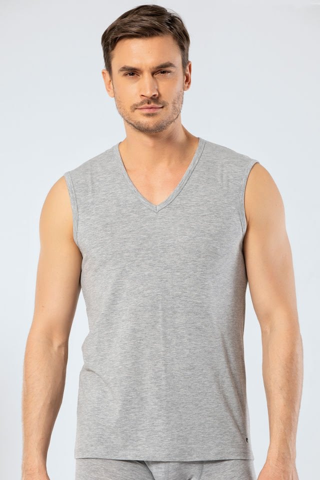 Cacharel Erkek V Yaka Spor Atlet