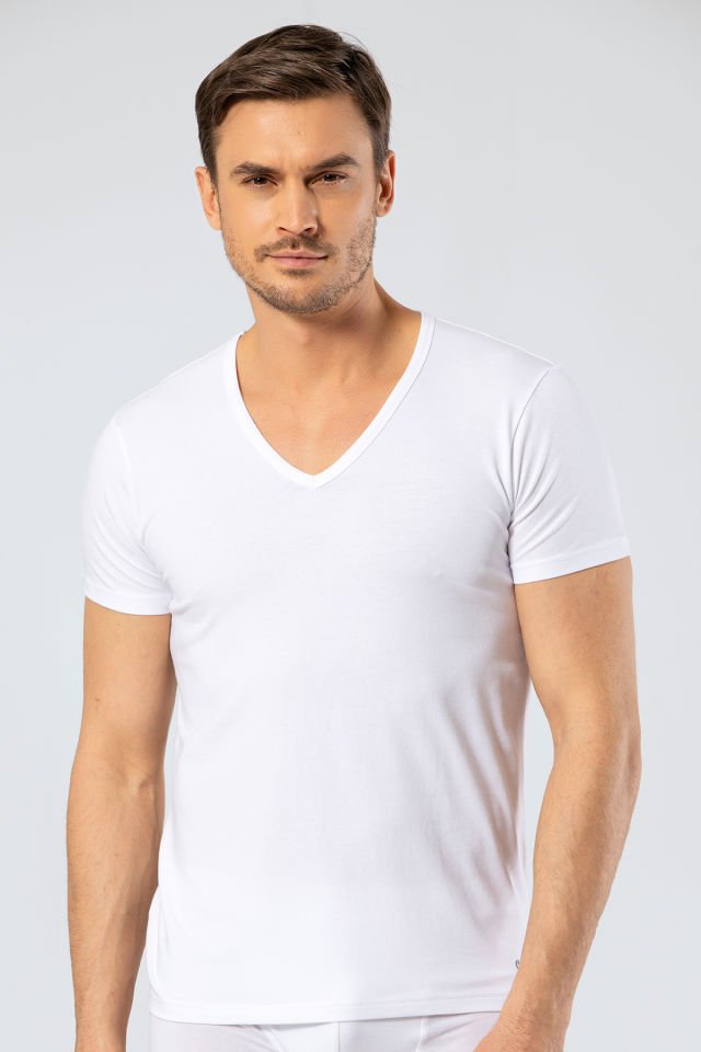 Cacharel Erkek Derin V Yaka Likrali T-shirt