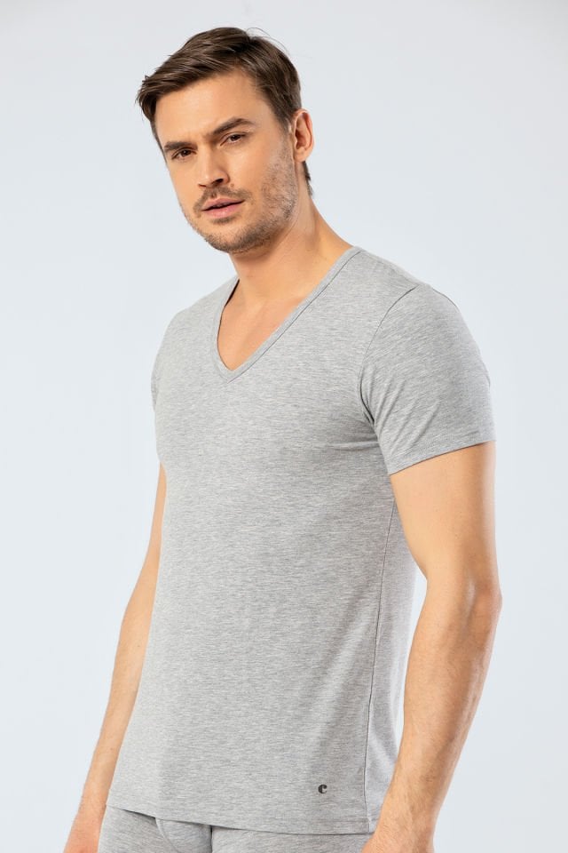 Cacharel Erkek Derin V Yaka Likrali T-shirt