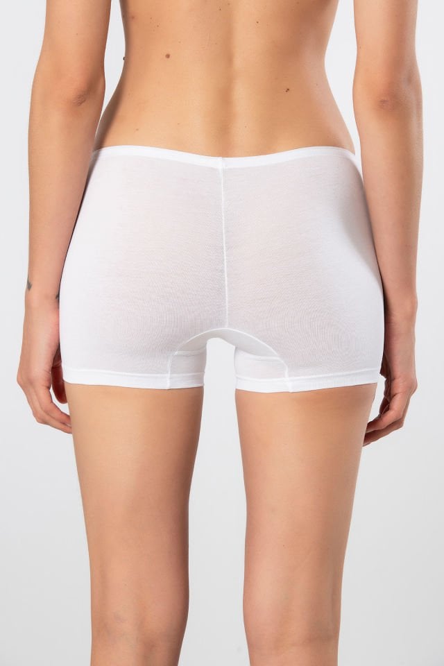 Türen Kadin Likrali kisa sort