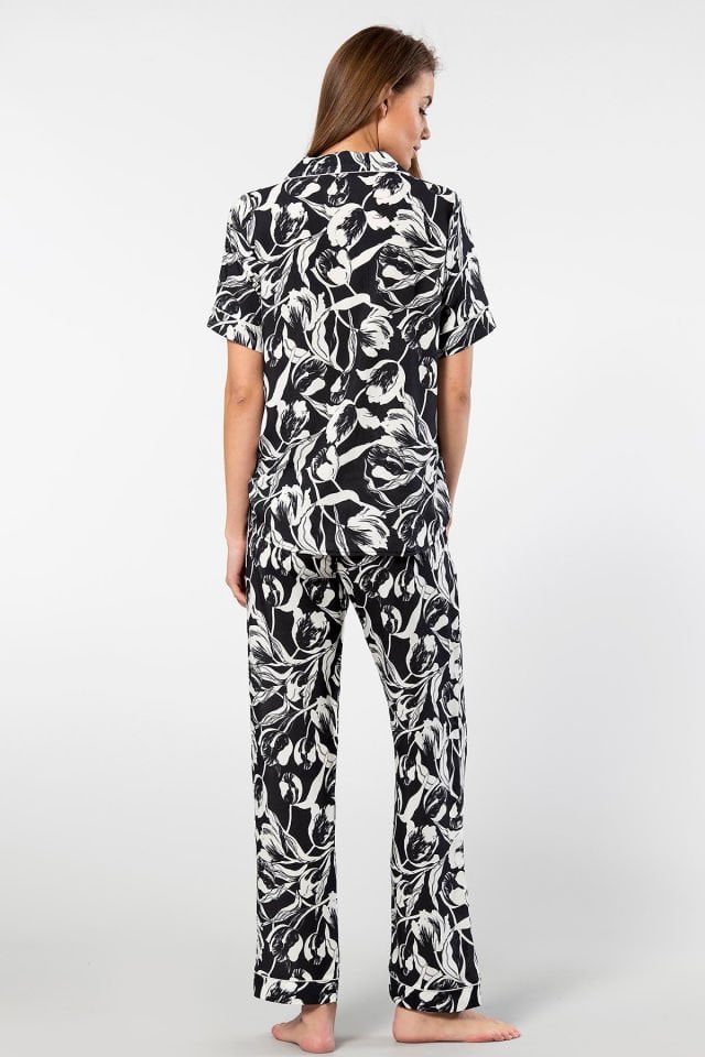 Türen Kadın Desenli Kısa Kol Dokuma Pijama Takımı