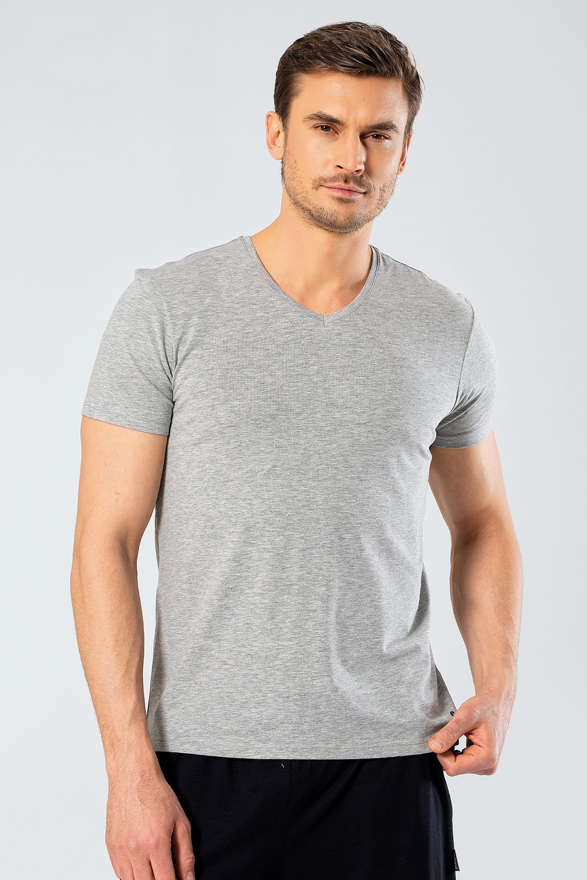 Cacharel Erkek V Yaka Likrali T-shirt